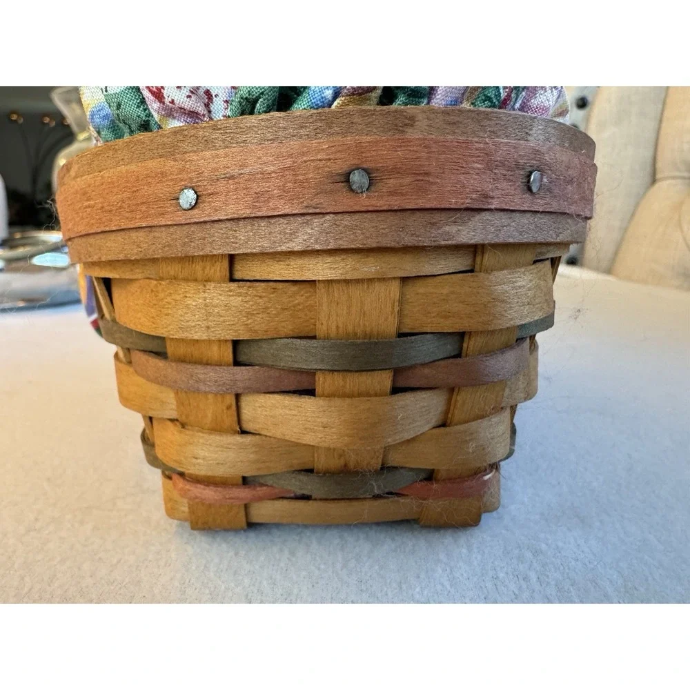 Longaberger Large Easter Basket 1996 With Protector Fabric Liner and Tie-On